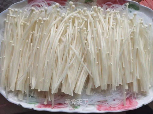 蒜蓉粉丝金针菇 简易下饭神器，美味百吃不腻